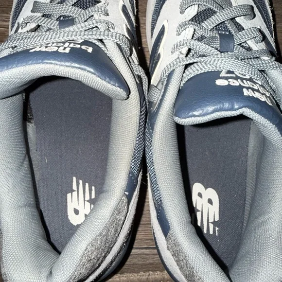 New Balance Men's Navy and Light Gray Sneakers - Picture 6 of 7